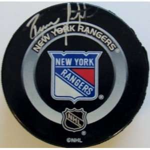  Brian Leetch Signed Puck   Official STEINER   Autographed NHL 