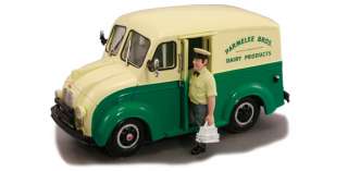   Bros. Dairy Milk Truck w/ Milkman & Carrier 143 Scale Diecast  