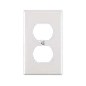   Gang White Duplex Outlet Wall Plate R52 88003 00W 