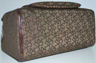 DKNY Town & Country Turmlock 2pc set Handbag Wallet Purse Box Bag Sac 