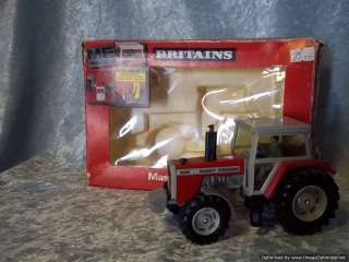 Britains 9520 Massey Ferguson Tractor MF2680  