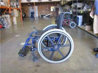 Quickie Q2 Manual Folding Wheelchair with One Arm Drive   DEALER DEMO 