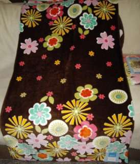 PERI 6P Brown Mod Daisy Flower Bath Shower Curtain Rug Towel 