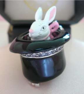 JUICY COUTURE MAGIC WHITE BUNNY BLACK HAT BOW OPEN CHARM NEW  