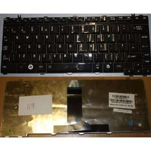   Glossy Black UK Replacement Laptop Keyboard (KEY119) Electronics