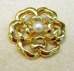Vintage CHANEL Camellia Flower 18K Yellow Gold Brooch With South 
