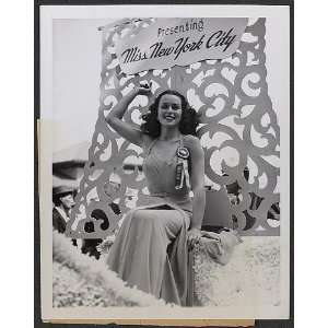  Miss New York City, Bess Myerson, Miss America 1945