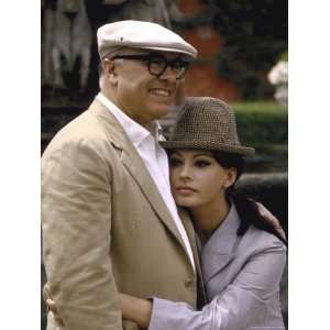  Sophia Loren Hugging Carlo Ponti at Their Villa Stretched 