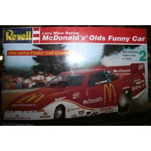  Revell 124 Mcdonalds Olds Funny Car Model Kit NHRA 1993 Larry 