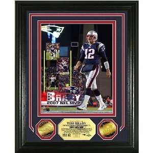 Tom Brady New England Patriots   2007 NFL MVP   Photomint with Two 