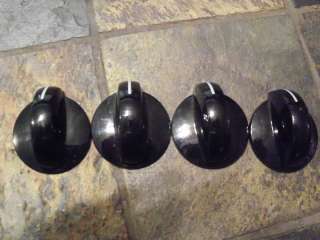 Set of 4 Black Plastic Oven Knobs  