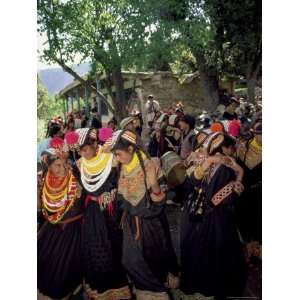 Kalash Women, Rites of Spring, Joshi, Bumburet Valley, Pakistan, Asia 