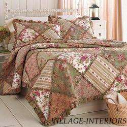   CHIC AND SHABBY ANNAS RAG RUFFLED KING COTTON FLORAL QUILT  